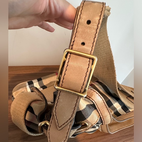 Burberry 3 way Checkered Gorgeous Bag - Picture 12 of 17